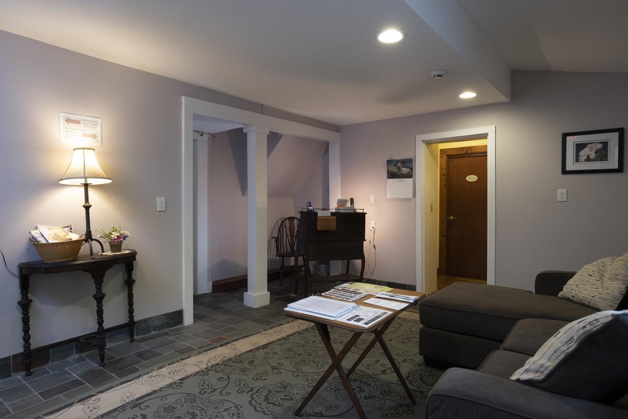 The Karass Inn Chester Екстер'єр фото