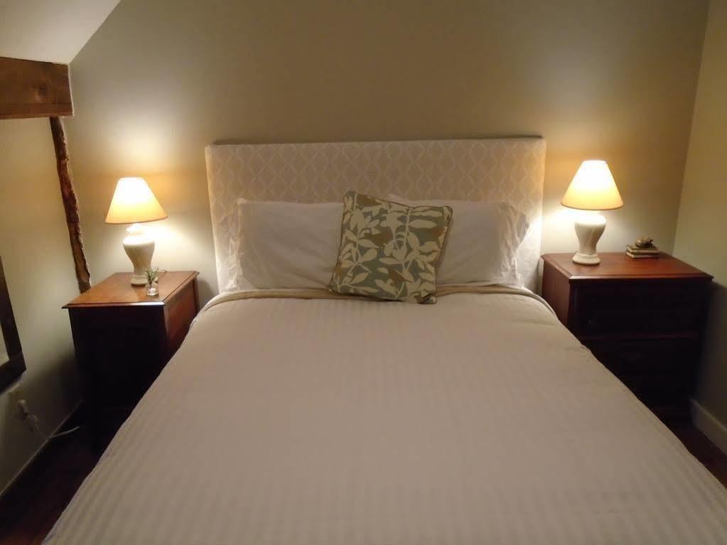 The Karass Inn Chester Екстер'єр фото