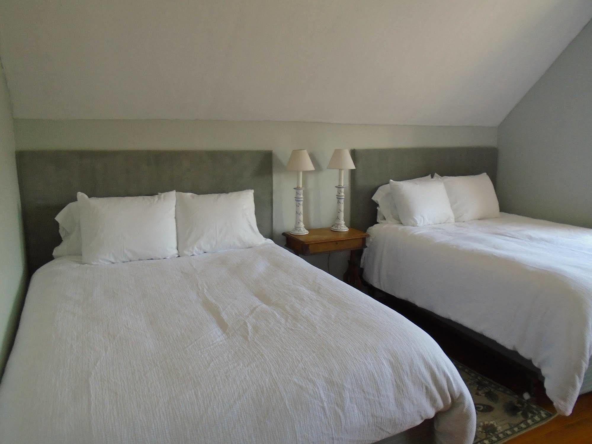 The Karass Inn Chester Екстер'єр фото